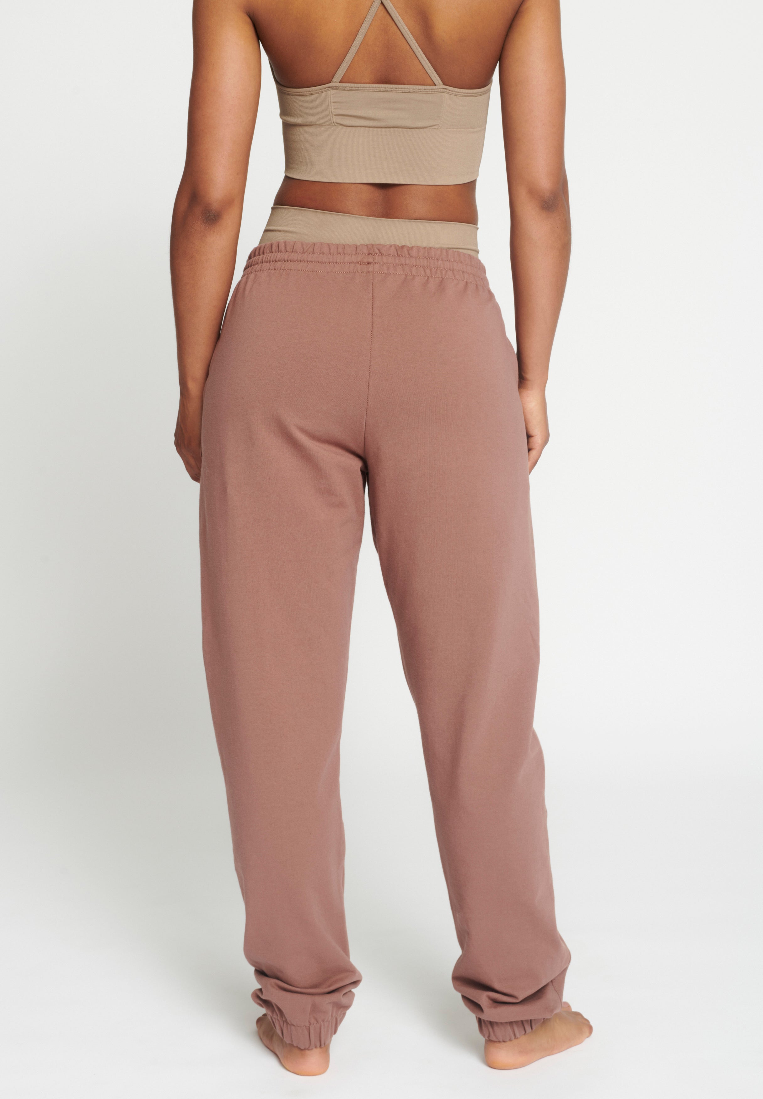 Rethinkit Ibina Easy sweatpants Trousers 0500 calm earth