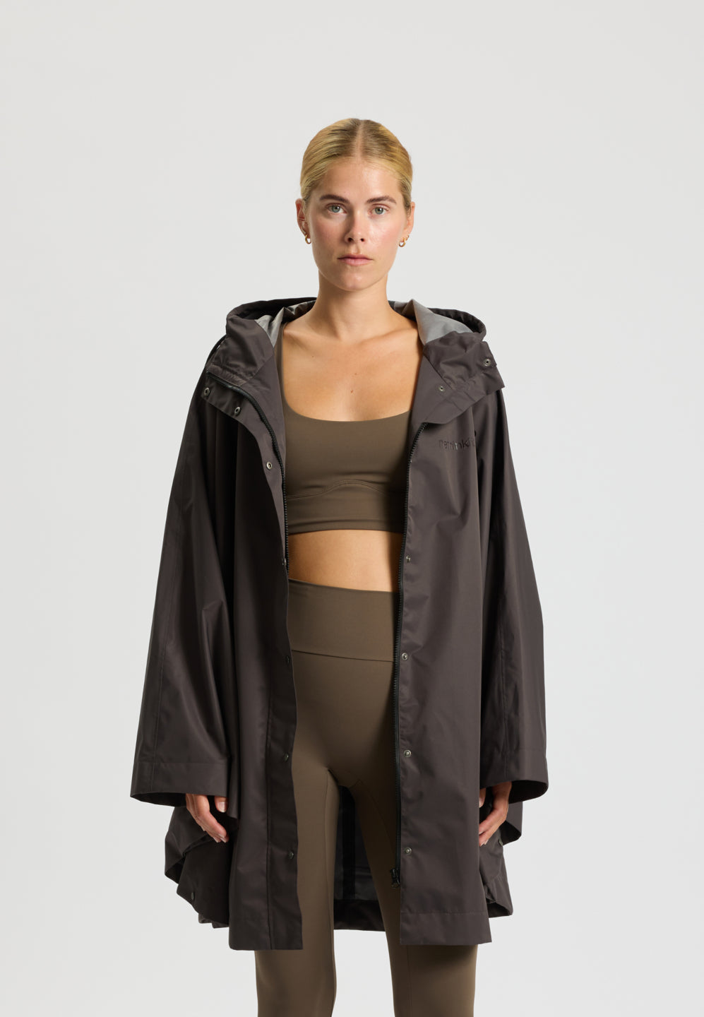 Rethinkit Rainshell Cape Cape 0022 almost black