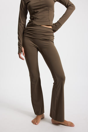 Rethinkit Butter Soft Flare Tights All day Legging 3053 dark brown