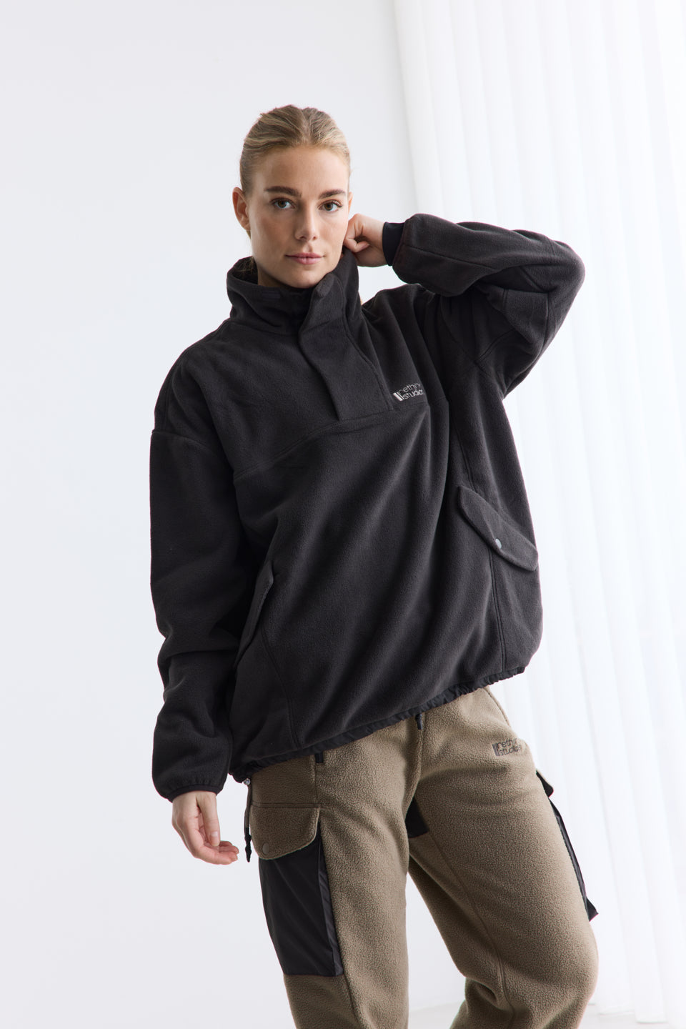 Rethinkit Polar Fleece Uni CAMPFIRE Jacket 0022 almost black