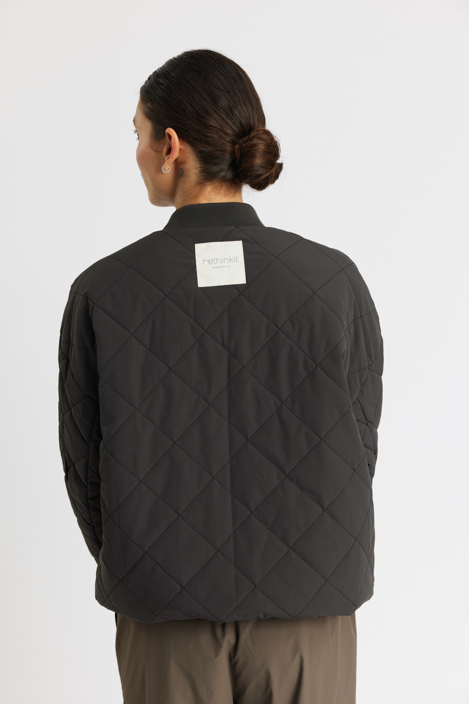 Rethinkit Quilted Bomber Jacket Latté Jackets 0022 almost black