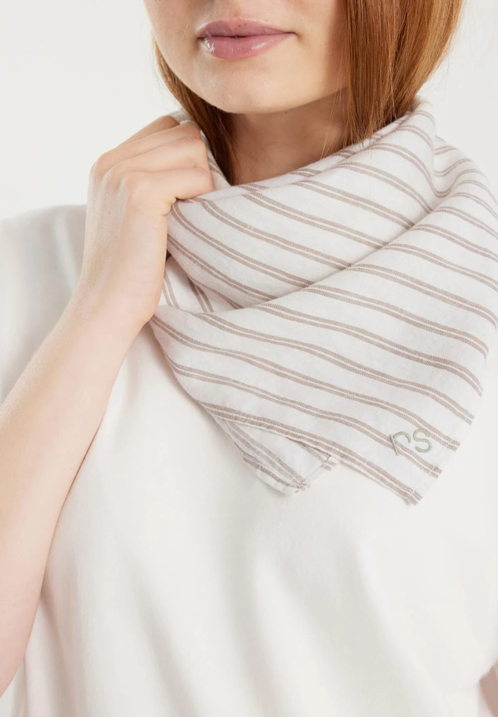 Rethinkit Striped scarf PJ Accessory 0076 warm grey stripe