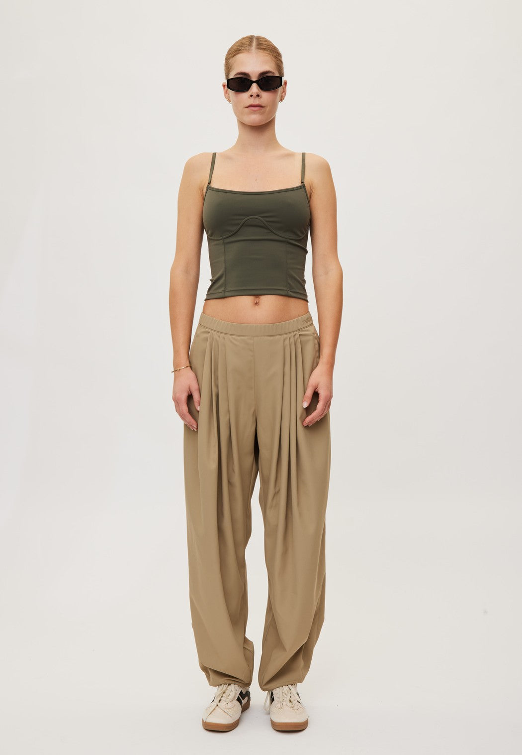 Rethinkit Track Pants Barrel Billow Trousers 3226 beige taupe