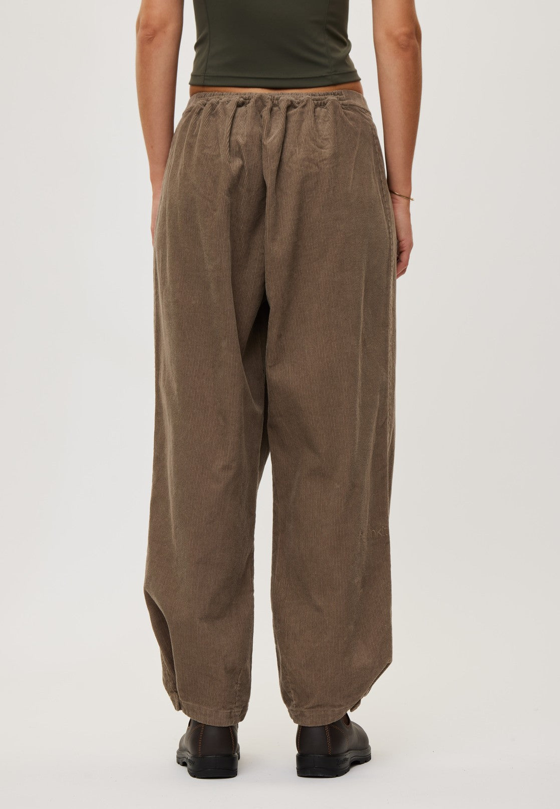 Rethinkit Trousers Barrel Billow Cord Trousers 0075 warm grey